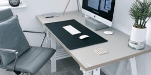 otthoni munkavégzés feltételeinek munkavédelmi ellenőrzése